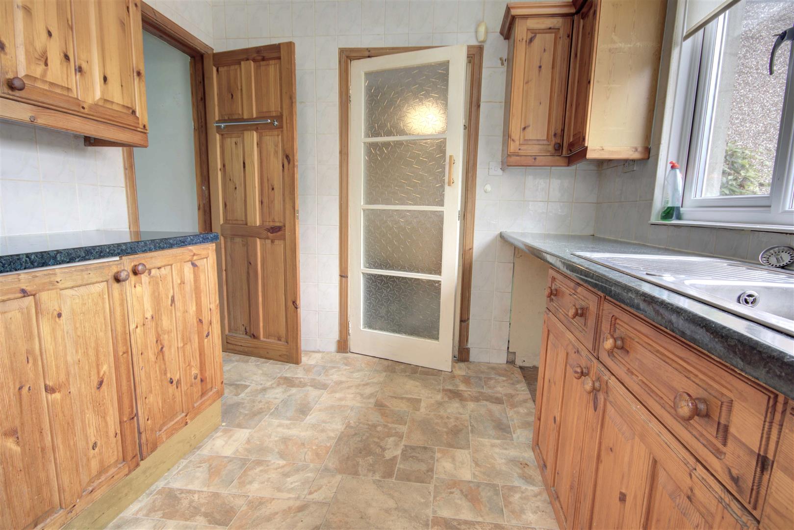 8 Lochalsh Road, Inverness IV3 8HU Monster Moves